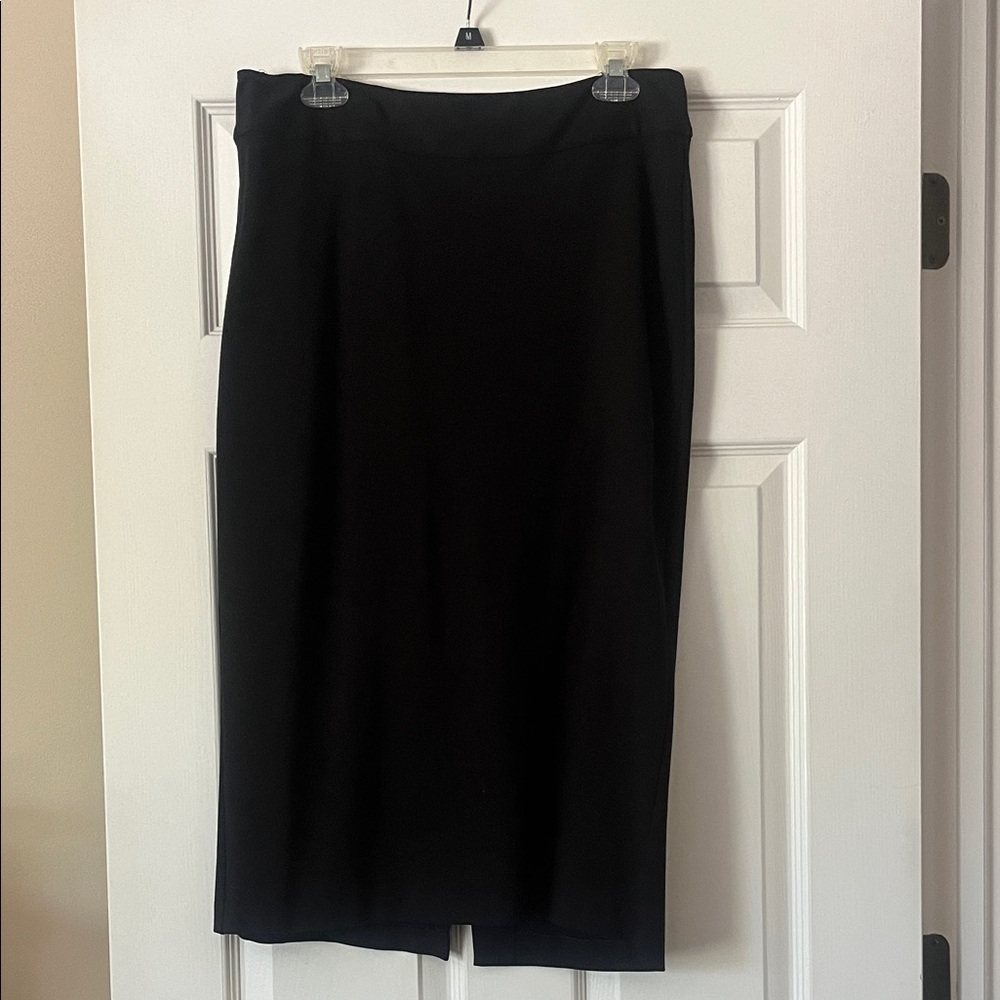 Peck & Peck Classic Black Pencil Skirt